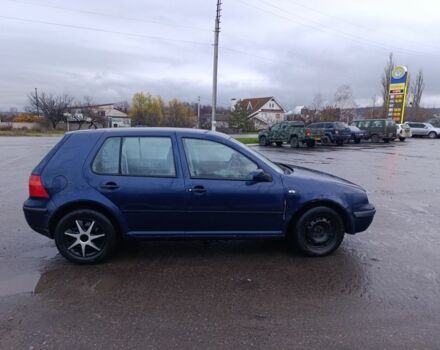 Синий Фольксваген Гольф, объемом двигателя 1.9 л и пробегом 333 тыс. км за 1550 $, фото 5 на Automoto.ua