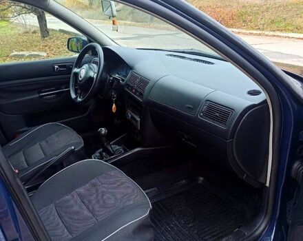 Синий Фольксваген Гольф, объемом двигателя 1.9 л и пробегом 210 тыс. км за 4499 $, фото 6 на Automoto.ua