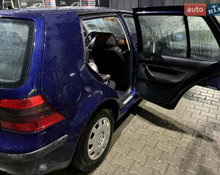 Синій Фольксваген Гольф, об'ємом двигуна 1.39 л та пробігом 169 тис. км за 4000 $, фото 81 на Automoto.ua