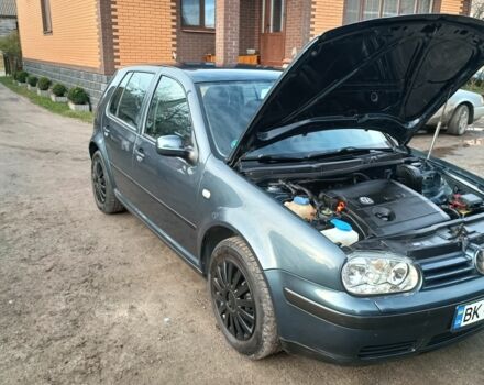 Синій Фольксваген Гольф, об'ємом двигуна 1.6 л та пробігом 228 тис. км за 4999 $, фото 1 на Automoto.ua