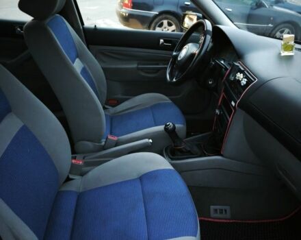 Синій Фольксваген Гольф, об'ємом двигуна 1.4 л та пробігом 355 тис. км за 3700 $, фото 14 на Automoto.ua