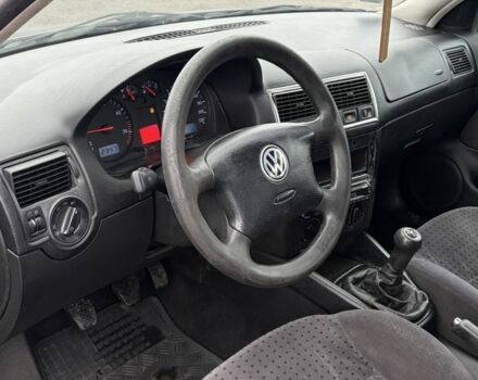 Синий Фольксваген Гольф, объемом двигателя 1.9 л и пробегом 300 тыс. км за 1900 $, фото 12 на Automoto.ua