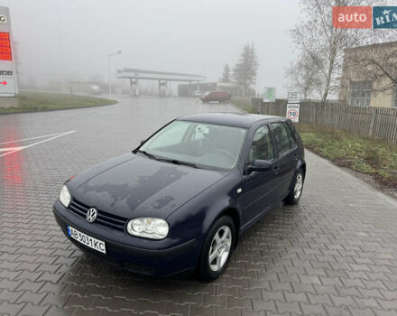 Синий Фольксваген Гольф, объемом двигателя 1.39 л и пробегом 210 тыс. км за 3450 $, фото 2 на Automoto.ua