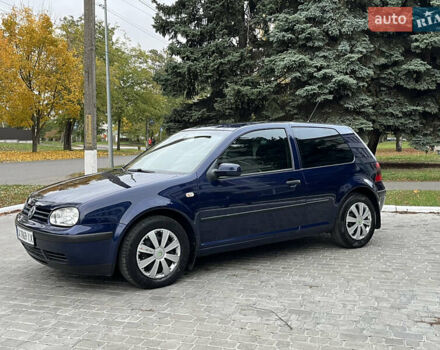 Синий Фольксваген Гольф, объемом двигателя 1.39 л и пробегом 233 тыс. км за 3850 $, фото 15 на Automoto.ua