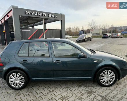 Синій Фольксваген Гольф, об'ємом двигуна 1.39 л та пробігом 216 тис. км за 3700 $, фото 33 на Automoto.ua