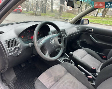 Синий Фольксваген Гольф, объемом двигателя 1.9 л и пробегом 337 тыс. км за 2850 $, фото 30 на Automoto.ua