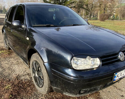 Синий Фольксваген Гольф, объемом двигателя 1.6 л и пробегом 380 тыс. км за 3500 $, фото 1 на Automoto.ua