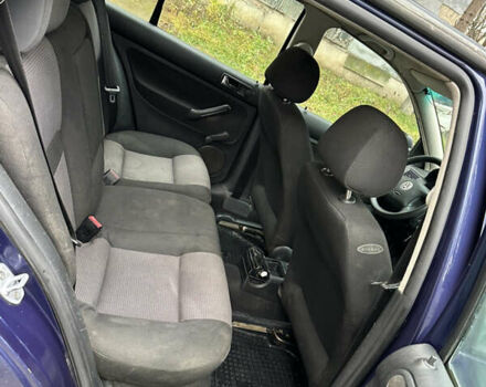 Синий Фольксваген Гольф, объемом двигателя 1.9 л и пробегом 337 тыс. км за 2850 $, фото 36 на Automoto.ua