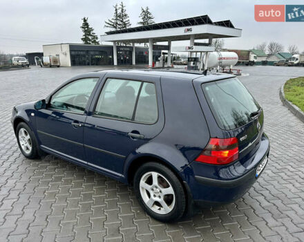 Синий Фольксваген Гольф, объемом двигателя 1.39 л и пробегом 210 тыс. км за 4000 $, фото 10 на Automoto.ua