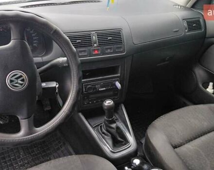 Синий Фольксваген Гольф, объемом двигателя 1.6 л и пробегом 259 тыс. км за 4000 $, фото 25 на Automoto.ua