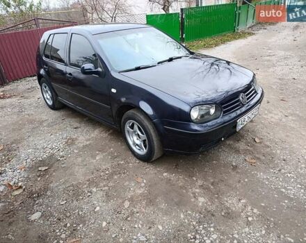 Синий Фольксваген Гольф, объемом двигателя 1.4 л и пробегом 350 тыс. км за 2950 $, фото 3 на Automoto.ua