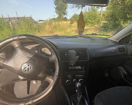 Синий Фольксваген Гольф, объемом двигателя 1.9 л и пробегом 372 тыс. км за 4450 $, фото 7 на Automoto.ua