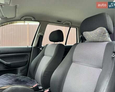 Синій Фольксваген Гольф, об'ємом двигуна 1.6 л та пробігом 315 тис. км за 3850 $, фото 25 на Automoto.ua