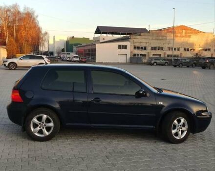 Синій Фольксваген Гольф, об'ємом двигуна 1.6 л та пробігом 196 тис. км за 3199 $, фото 4 на Automoto.ua