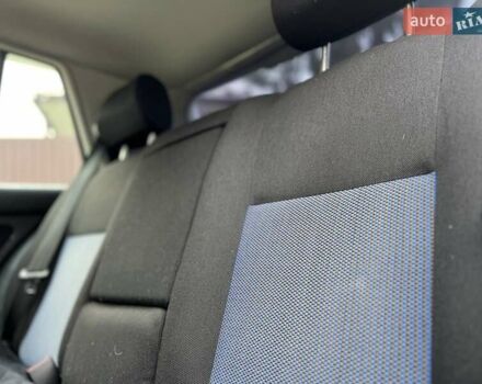 Синій Фольксваген Гольф, об'ємом двигуна 1.6 л та пробігом 315 тис. км за 3850 $, фото 31 на Automoto.ua