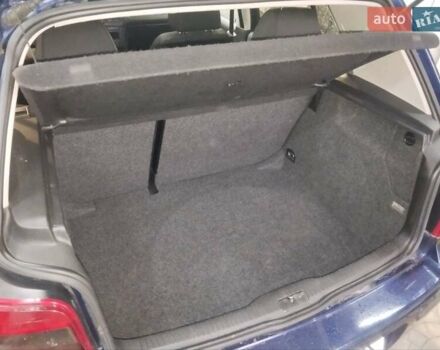 Синий Фольксваген Гольф, объемом двигателя 1.6 л и пробегом 190 тыс. км за 4390 $, фото 35 на Automoto.ua