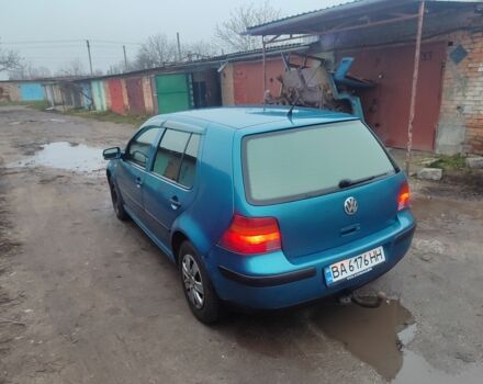 Синий Фольксваген Гольф, объемом двигателя 1.4 л и пробегом 320 тыс. км за 3000 $, фото 6 на Automoto.ua