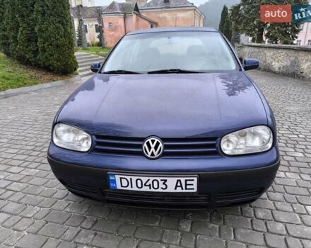 Синий Фольксваген Гольф, объемом двигателя 1.6 л и пробегом 235 тыс. км за 4700 $, фото 10 на Automoto.ua