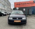 Синий Фольксваген Гольф, объемом двигателя 1.39 л и пробегом 220 тыс. км за 5150 $, фото 7 на Automoto.ua