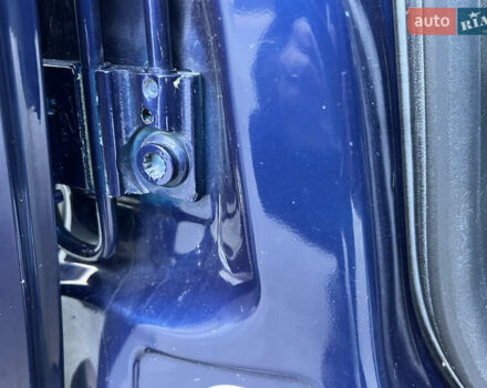 Синий Фольксваген Гольф, объемом двигателя 1.6 л и пробегом 284 тыс. км за 5350 $, фото 86 на Automoto.ua