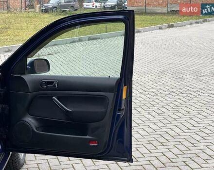 Синій Фольксваген Гольф, об'ємом двигуна 1.6 л та пробігом 315 тис. км за 3850 $, фото 37 на Automoto.ua