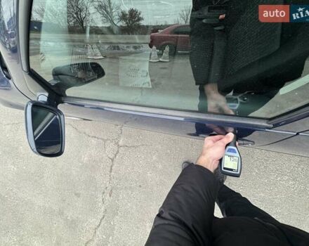 Синий Фольксваген Гольф, объемом двигателя 1.39 л и пробегом 220 тыс. км за 5150 $, фото 75 на Automoto.ua