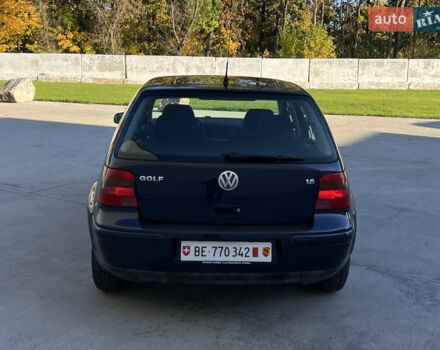 Синий Фольксваген Гольф, объемом двигателя 1.6 л и пробегом 284 тыс. км за 5350 $, фото 21 на Automoto.ua