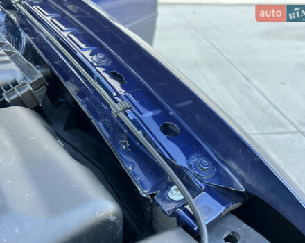 Синий Фольксваген Гольф, объемом двигателя 1.6 л и пробегом 284 тыс. км за 5350 $, фото 117 на Automoto.ua