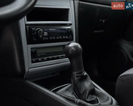 Синий Фольксваген Гольф, объемом двигателя 1.6 л и пробегом 284 тыс. км за 4250 $, фото 8 на Automoto.ua