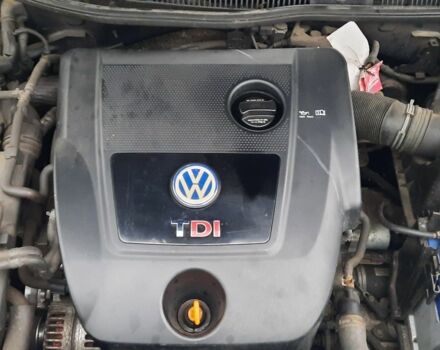 Синий Фольксваген Гольф, объемом двигателя 1.9 л и пробегом 274 тыс. км за 2600 $, фото 7 на Automoto.ua