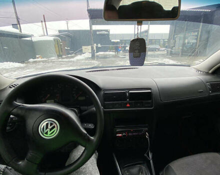 Синий Фольксваген Гольф, объемом двигателя 1.39 л и пробегом 350 тыс. км за 2599 $, фото 21 на Automoto.ua