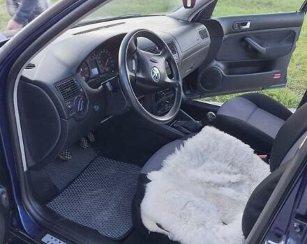 Синий Фольксваген Гольф, объемом двигателя 1.4 л и пробегом 341 тыс. км за 3450 $, фото 7 на Automoto.ua