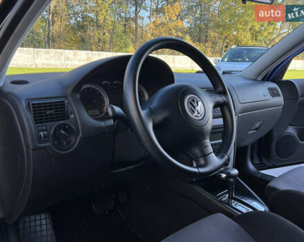 Синий Фольксваген Гольф, объемом двигателя 1.6 л и пробегом 284 тыс. км за 5350 $, фото 37 на Automoto.ua