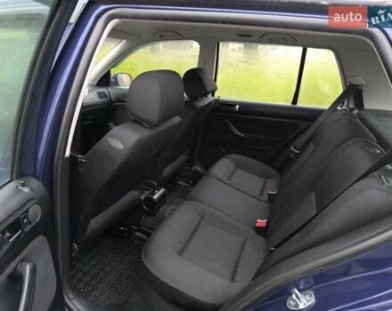 Синий Фольксваген Гольф, объемом двигателя 1.6 л и пробегом 235 тыс. км за 4700 $, фото 17 на Automoto.ua