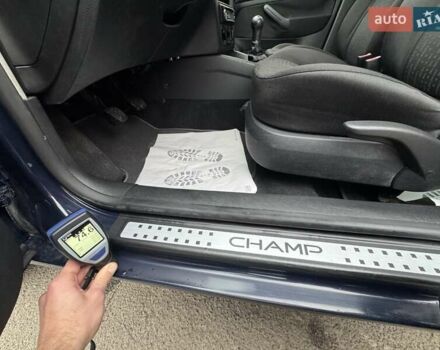 Синий Фольксваген Гольф, объемом двигателя 1.39 л и пробегом 220 тыс. км за 5150 $, фото 76 на Automoto.ua