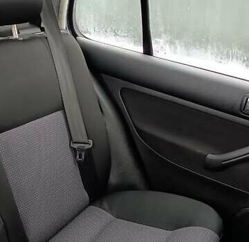 Синий Фольксваген Гольф, объемом двигателя 1.39 л и пробегом 190 тыс. км за 4500 $, фото 19 на Automoto.ua