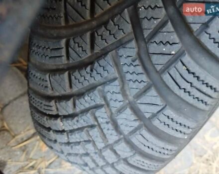 Синий Фольксваген Гольф, объемом двигателя 1.6 л и пробегом 190 тыс. км за 4390 $, фото 28 на Automoto.ua