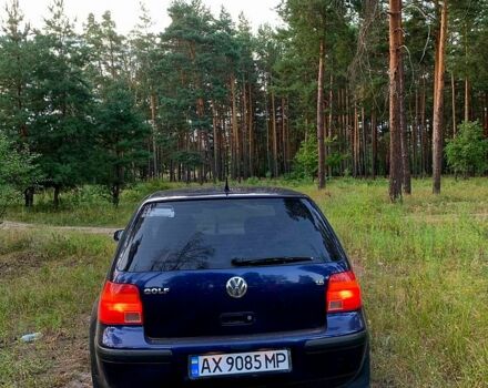 Синий Фольксваген Гольф, объемом двигателя 1.6 л и пробегом 308 тыс. км за 4400 $, фото 1 на Automoto.ua