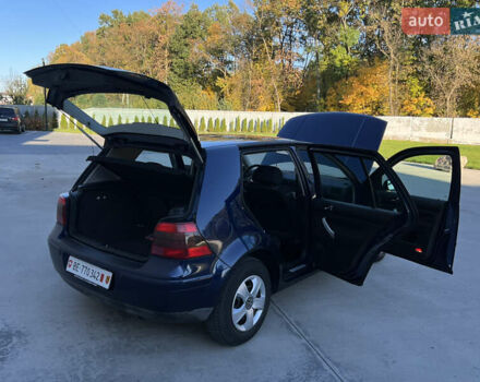 Синий Фольксваген Гольф, объемом двигателя 1.6 л и пробегом 284 тыс. км за 5350 $, фото 109 на Automoto.ua