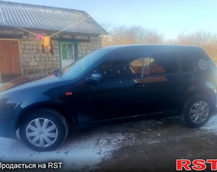 Синий Фольксваген Гольф, объемом двигателя 1.6 л и пробегом 365 тыс. км за 4000 $, фото 2 на Automoto.ua