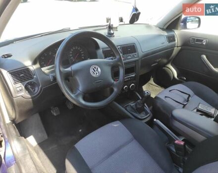 Синий Фольксваген Гольф, объемом двигателя 1.39 л и пробегом 309 тыс. км за 4500 $, фото 8 на Automoto.ua