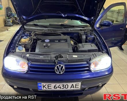 Синій Фольксваген Гольф, об'ємом двигуна 1.6 л та пробігом 290 тис. км за 4600 $, фото 5 на Automoto.ua
