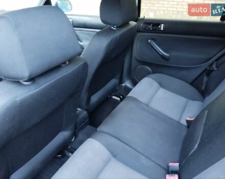 Синий Фольксваген Гольф, объемом двигателя 1.6 л и пробегом 190 тыс. км за 4390 $, фото 29 на Automoto.ua