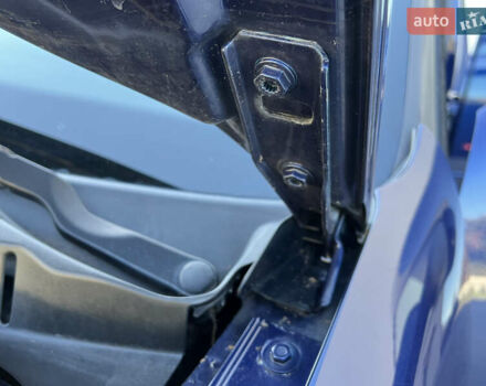 Синий Фольксваген Гольф, объемом двигателя 1.6 л и пробегом 284 тыс. км за 5350 $, фото 116 на Automoto.ua