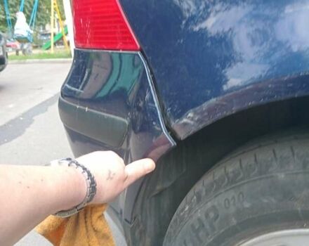Синій Фольксваген Гольф, об'ємом двигуна 1.39 л та пробігом 236 тис. км за 4500 $, фото 21 на Automoto.ua