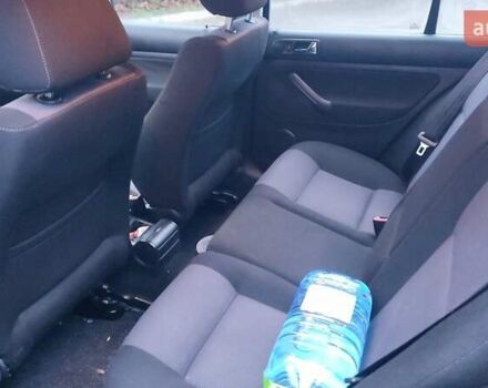 Синий Фольксваген Гольф, объемом двигателя 1.6 л и пробегом 225 тыс. км за 4700 $, фото 4 на Automoto.ua