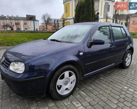 Синий Фольксваген Гольф, объемом двигателя 1.6 л и пробегом 235 тыс. км за 4700 $, фото 4 на Automoto.ua