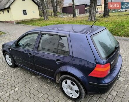 Синий Фольксваген Гольф, объемом двигателя 1.6 л и пробегом 235 тыс. км за 4700 $, фото 6 на Automoto.ua