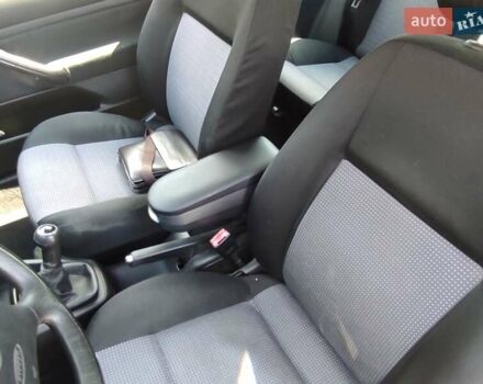 Синий Фольксваген Гольф, объемом двигателя 1.39 л и пробегом 309 тыс. км за 4500 $, фото 6 на Automoto.ua