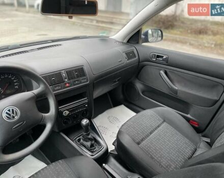 Синий Фольксваген Гольф, объемом двигателя 1.39 л и пробегом 220 тыс. км за 5150 $, фото 22 на Automoto.ua